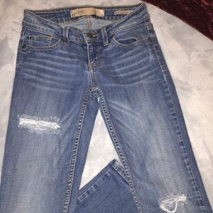 Women’s guess jeans size 25